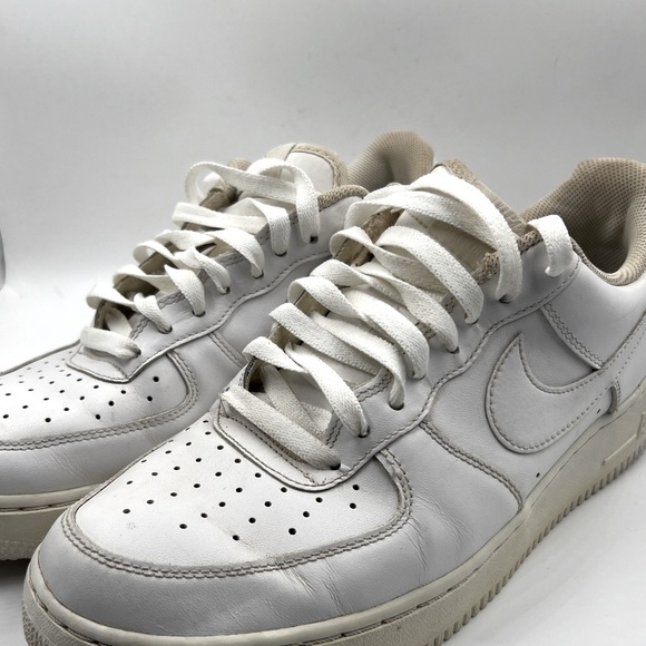 Nike Other - Nike Air Force One low cut classic sneakers men’s size 10